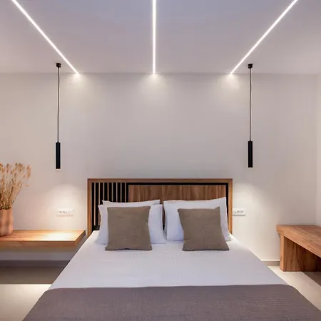 Bow Ground Floor Luxury Apt-in Chania Old Town! * Χανιά