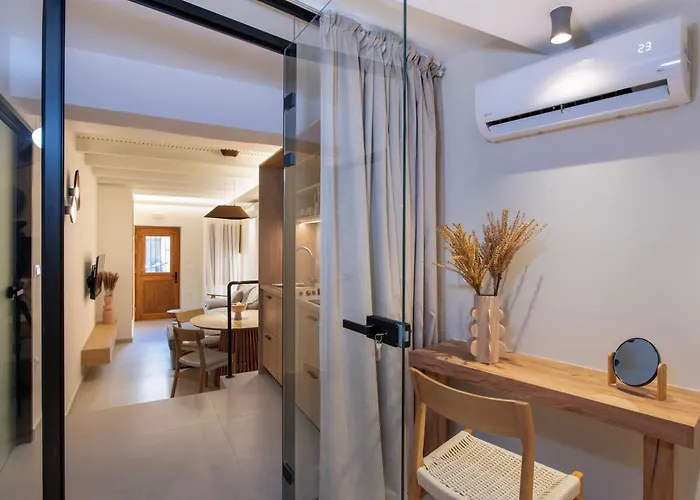 Bow Ground Floor Luxury Apt-in Chania Old Town! Διαμέρισμα Χανιά
